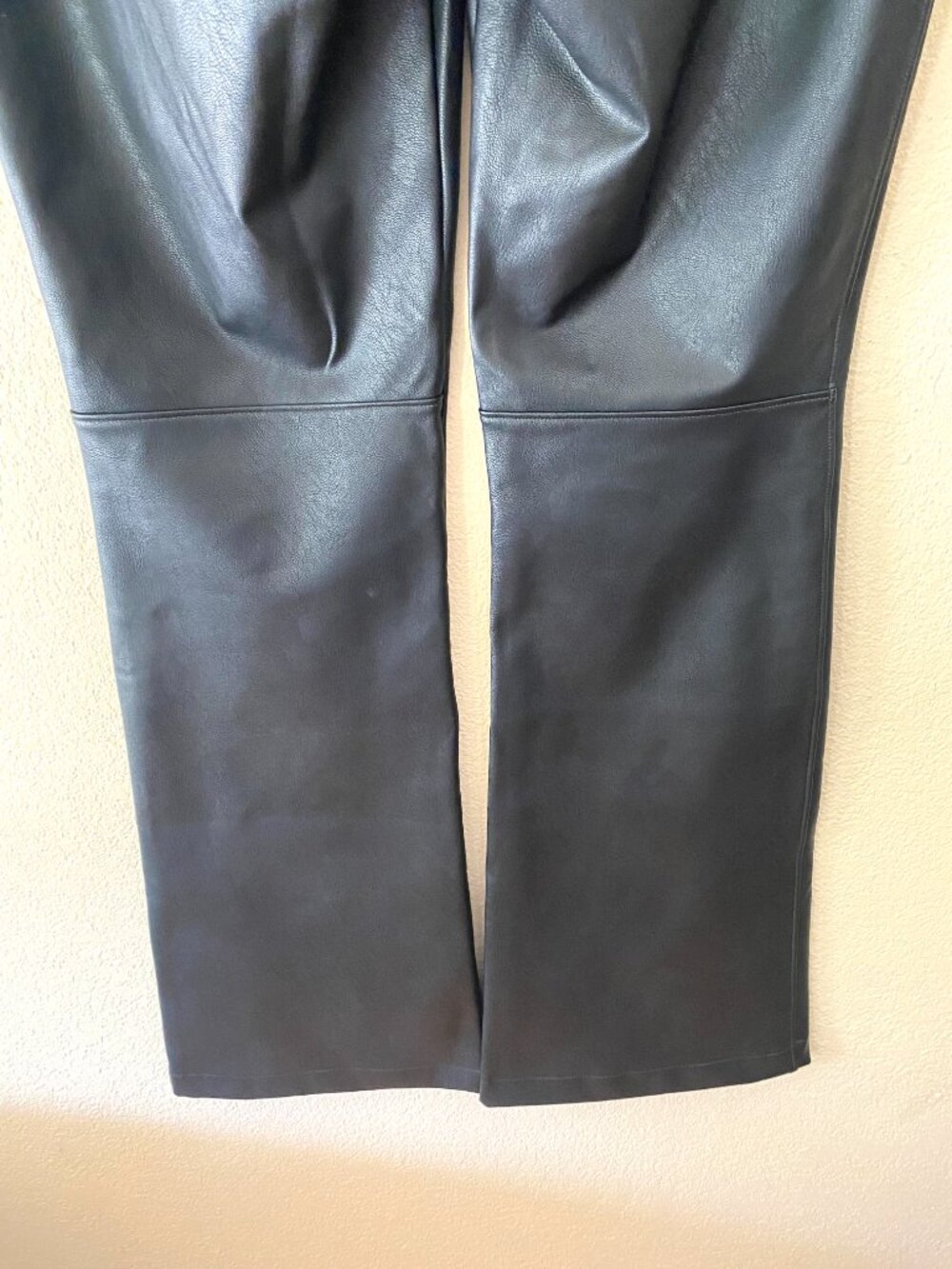 Spanx Leather-Like Pull-On Flare Pants Large - Picture 7 of 12
